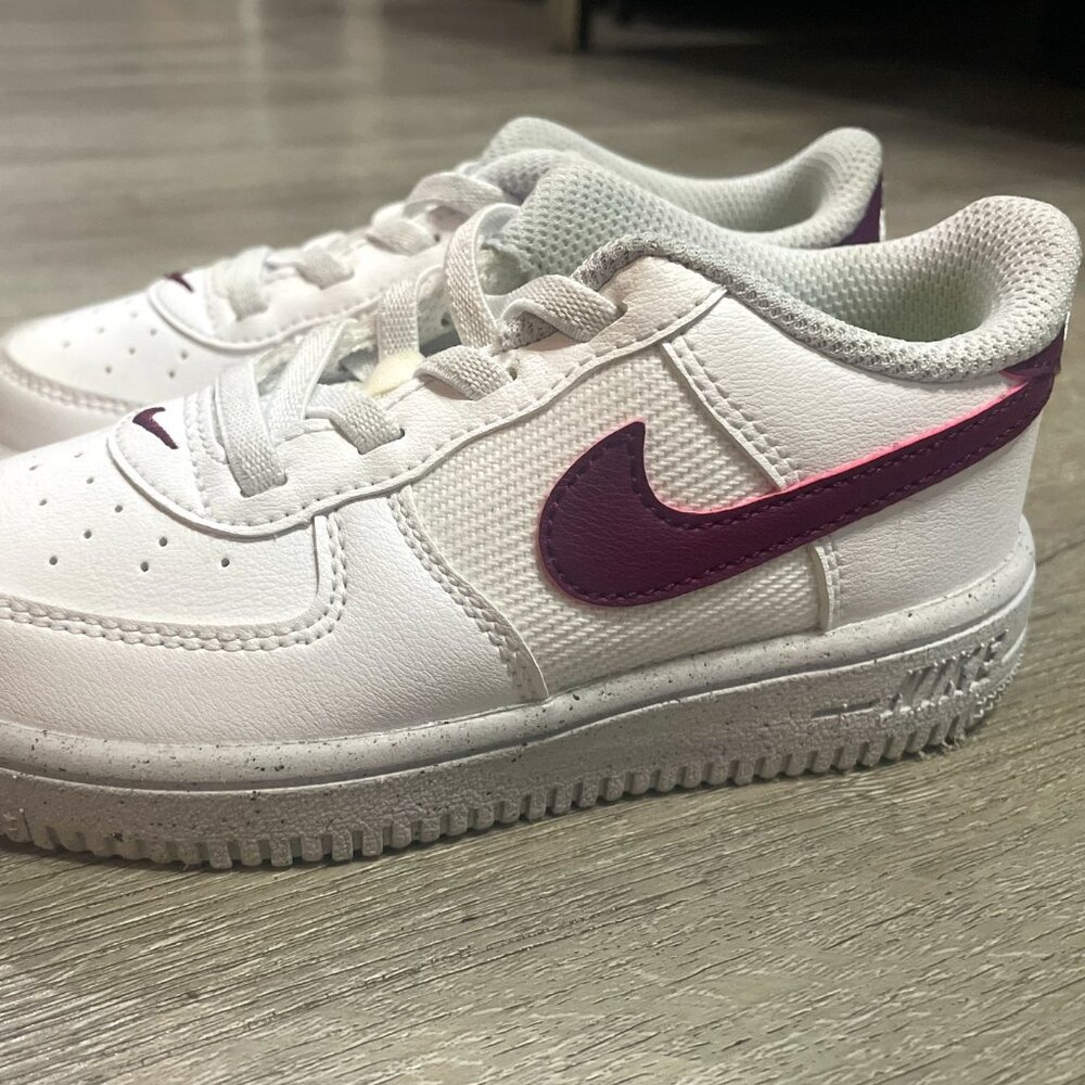Toddler 9C NIKE sneakers